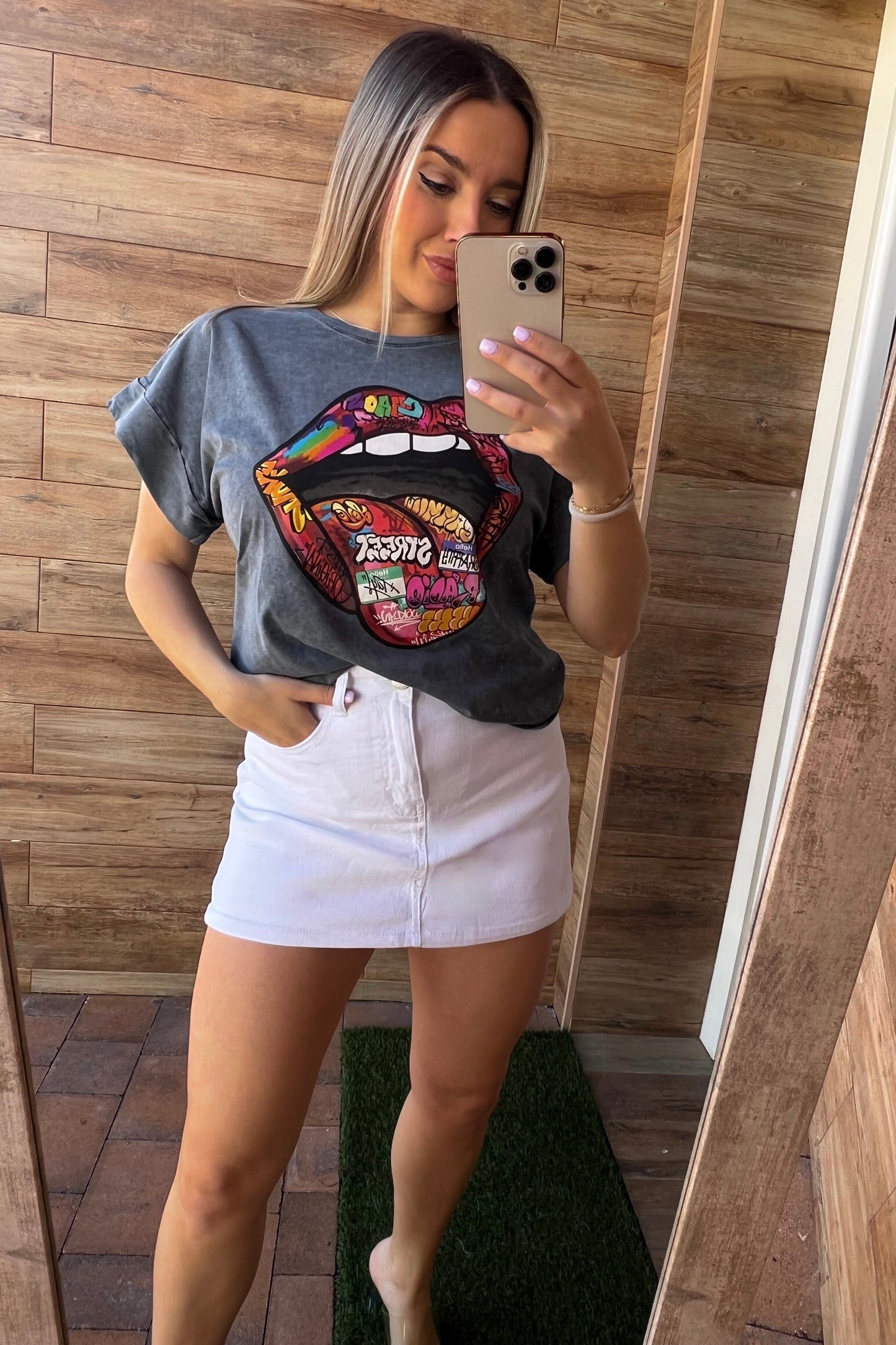 Camiseta Grafiti