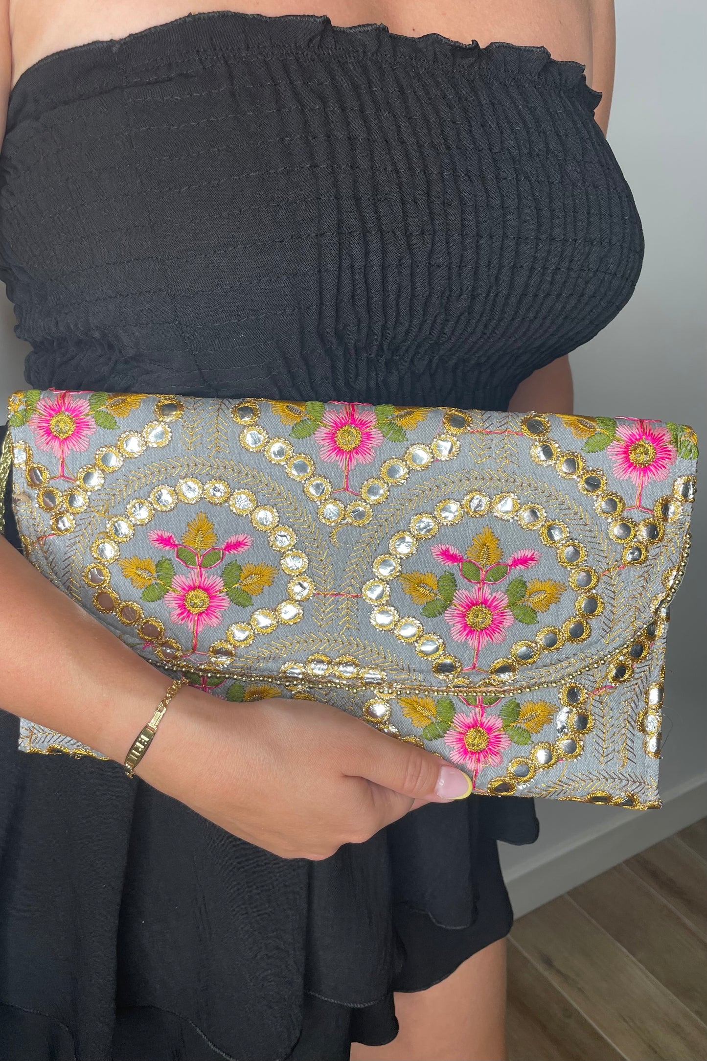 Cartera mano étnica