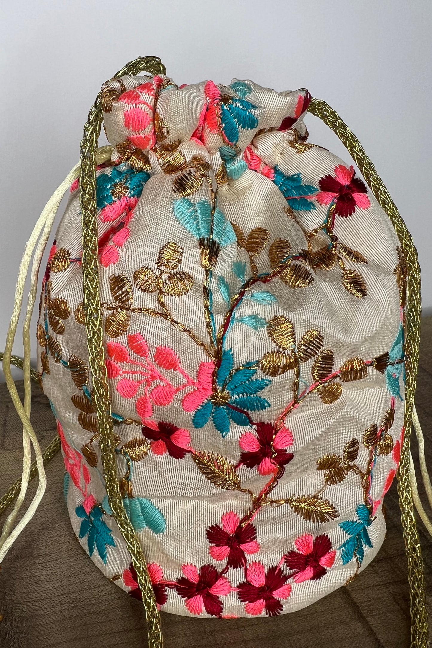 Bombonera Flores