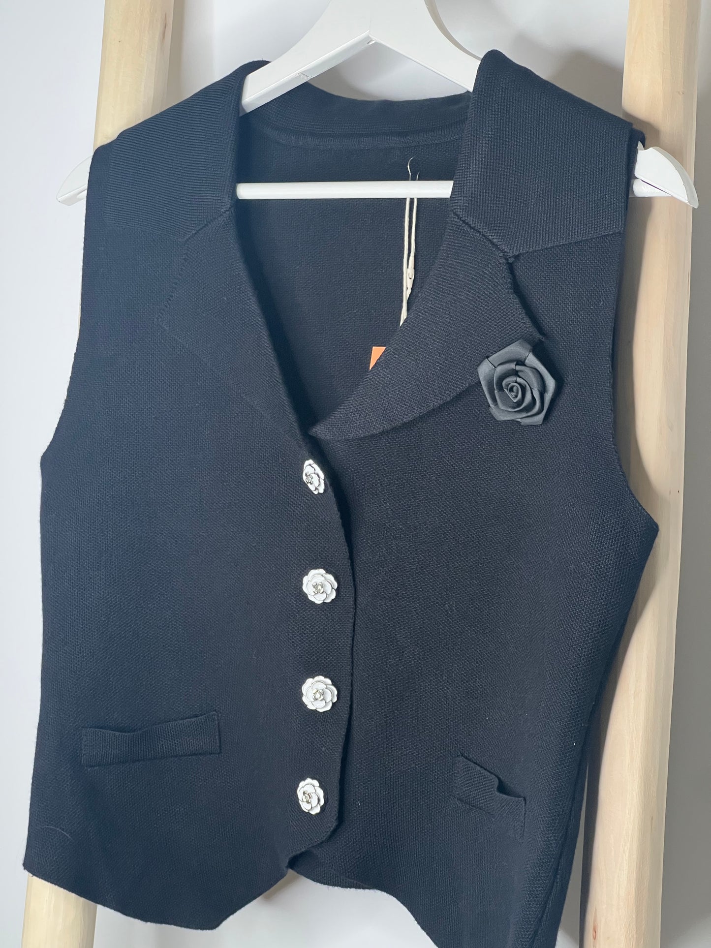 Chaleco flor Negro