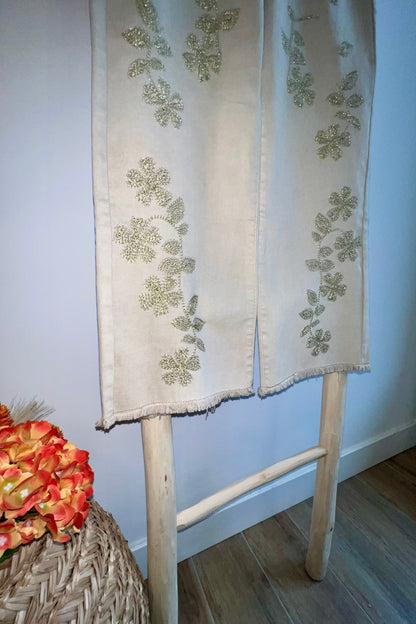 Pantalón beige bordado