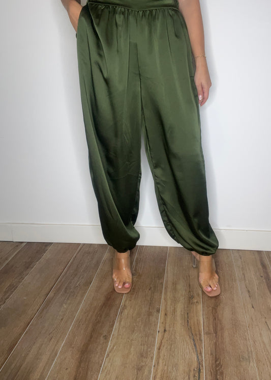 Pantalón Bombacho Verde Oliva