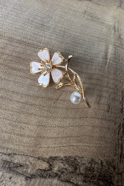 Broche flor anacarada