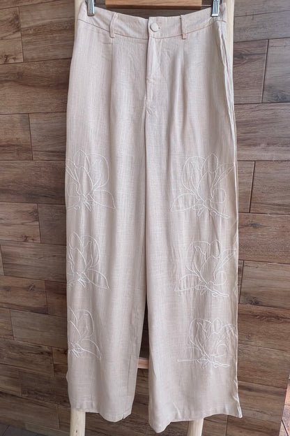 Pantalón lino beige